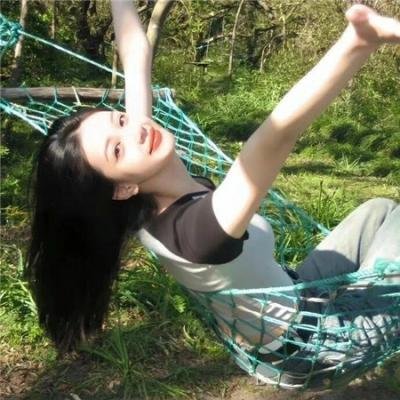 阿罗有枝彩色笔
